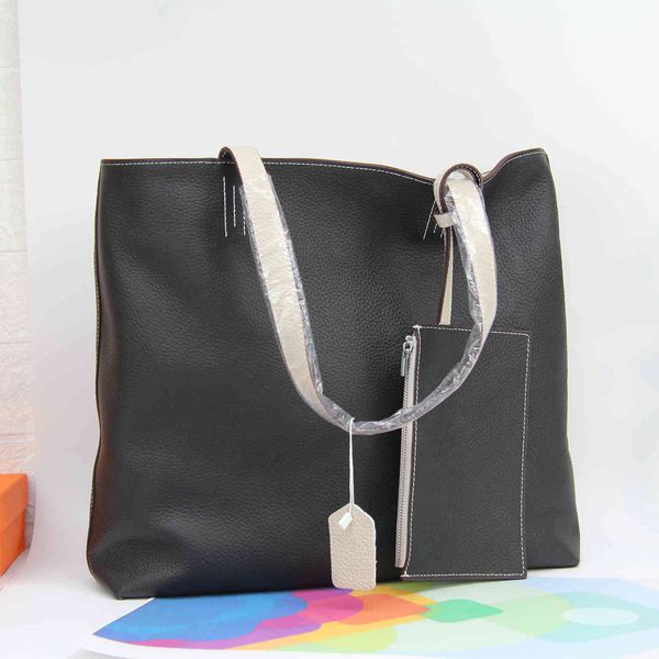 designer bagsh double-sided shopping bag leather tote bag head layer cowhide soft high-capacity high-end ladies black with light grayluxury
designer bagsh double-sided shopping bag leather tote bag head layer cowhide soft high-capacity high-end ladies black with light grayluxury