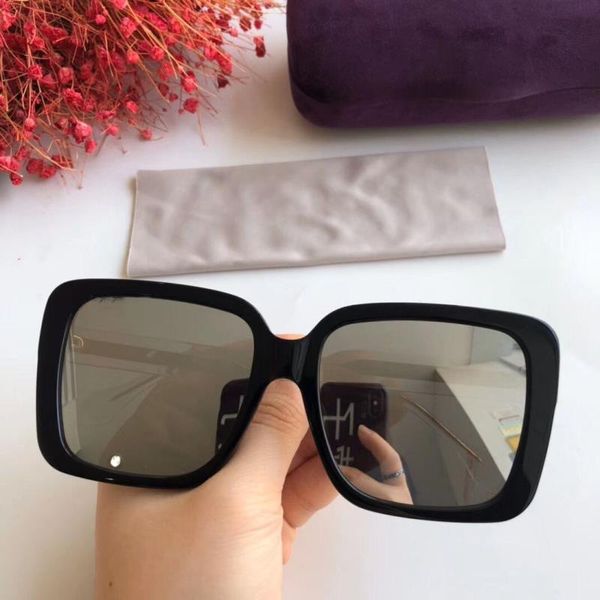 2021 luxury sunglasses women sunglasses 0567 for crystal brand shades female grey fashion vintage square black oversized des ihawd, White;black
2021 luxury sunglasses women sunglasses 0567 for crystal brand shades female grey fashion vintage square black oversized des ihawd, White;black