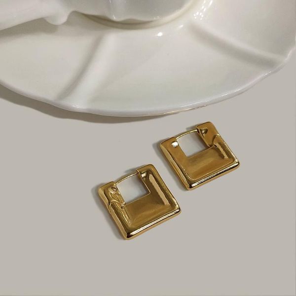 hoop & huggie flatfoosie minimalist square small earrings for women girls gold brass geometric statement earring 2021 trendy jewelry gift, Golden;silver
hoop & huggie flatfoosie minimalist square small earrings for women girls gold brass geometric statement earring 2021 trendy jewelry gift, Golden;silver