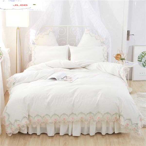 bedding sets white lace set girls women king twin size bed cover korean 3/4pcs duvet skirt pillowcases bedclothes
bedding sets white lace set girls women king twin size bed cover korean 3/4pcs duvet skirt pillowcases bedclothes