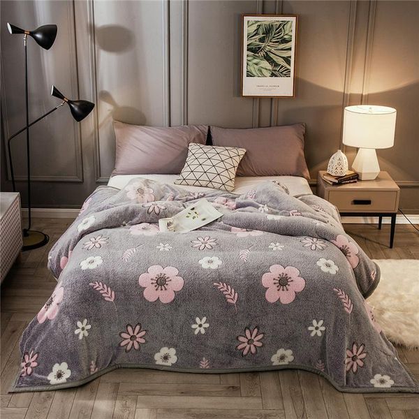 thin flannel blanket winter soft thick sherpa throw blanket for sofa bed couch frazadas mantas de cama cobertor
thin flannel blanket winter soft thick sherpa throw blanket for sofa bed couch frazadas mantas de cama cobertor