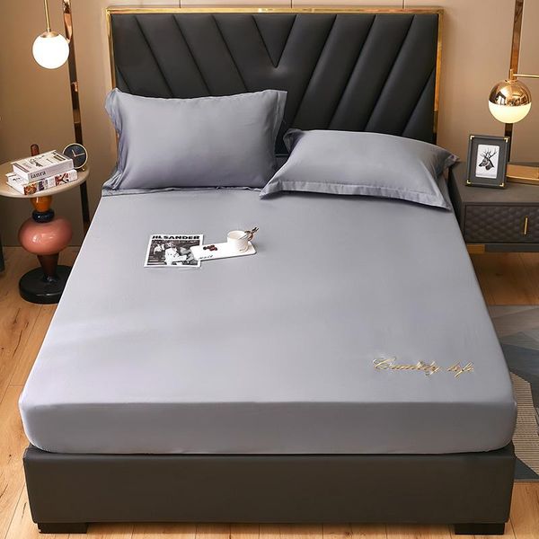super soft silky satin fitted sheet mattress cover bed linen queen king full twin double size quality embroidery washed silk
super soft silky satin fitted sheet mattress cover bed linen queen king full twin double size quality embroidery washed silk