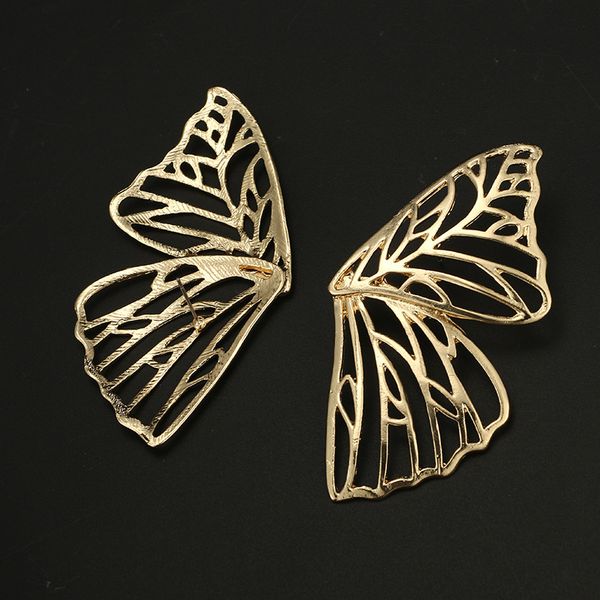 2021 new butterfly earrings stud graceful alloy hollow gold silver women earrings lady fashion jewelry gift, Golden;silver
2021 new butterfly earrings stud graceful alloy hollow gold silver women earrings lady fashion jewelry gift, Golden;silver