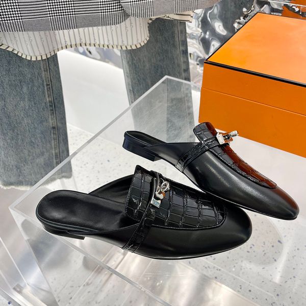 designer slipper genuine leather oz mules sandals princetown kelly metal chain shoe luxury women loafers crocodile skin lady slipper size34-, Black
designer slipper genuine leather oz mules sandals princetown kelly metal chain shoe luxury women loafers crocodile skin lady slipper size34-, Black