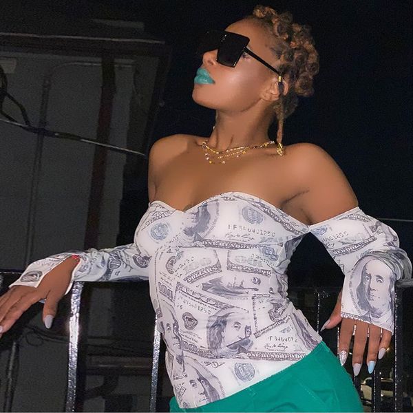 2021 money printed off shoulder slash neck long sleeve t shirts women fashion slim backless design streetwear e3tf, White
2021 money printed off shoulder slash neck long sleeve t shirts women fashion slim backless design streetwear e3tf, White