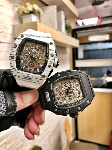 wristwatches men's luxury sports and leisure mechanical watch brand fashion, Slivery;brown
wristwatches men's luxury sports and leisure mechanical watch brand fashion, Slivery;brown