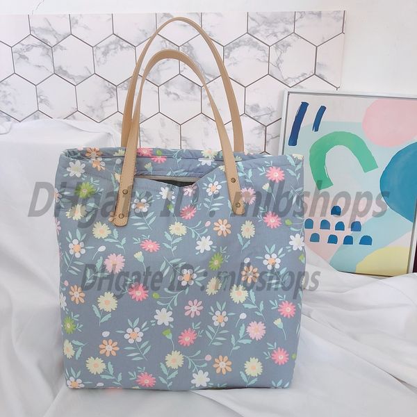 shoulder bags luxurys designers fashion womens crossbody handbags wallets lady clutch flowers shopping cloth bag purse 2021 totes cross body
shoulder bags luxurys designers fashion womens crossbody handbags wallets lady clutch flowers shopping cloth bag purse 2021 totes cross body