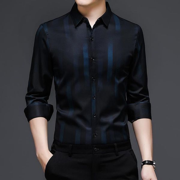 men's casual shirts gradient striped 2021 autumn long sleeve classic formal shirt business slim dress trend street camisas, White;black
men's casual shirts gradient striped 2021 autumn long sleeve classic formal shirt business slim dress trend street camisas, White;black
