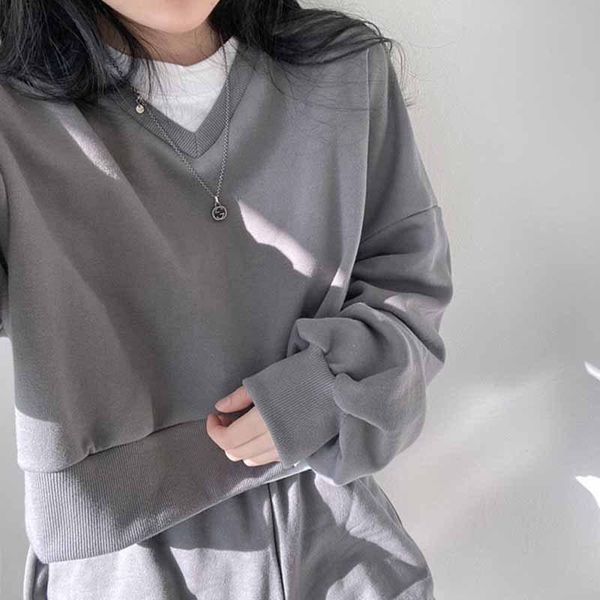 women's tracksuits autumn preppy style casual two piece set women loose long-sleeve sweater+wide-leg shorts solid color young outfits, Gray
women's tracksuits autumn preppy style casual two piece set women loose long-sleeve sweater+wide-leg shorts solid color young outfits, Gray