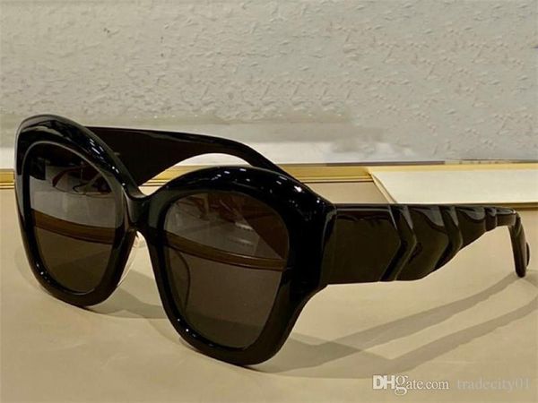0808 new fashion sunglasses women cat eye frame goggles women popular style uv 400 protection with case 0808s, White;black
0808 new fashion sunglasses women cat eye frame goggles women popular style uv 400 protection with case 0808s, White;black