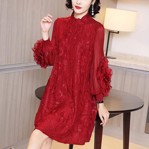casual dresses embroidery dress autumn 2021 women's plus size long sleeve pleated, Black;gray
casual dresses embroidery dress autumn 2021 women's plus size long sleeve pleated, Black;gray