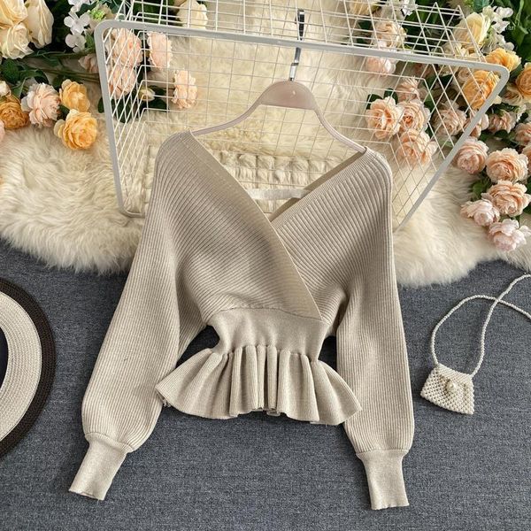 women's sweaters foamlina autumn women shiny knitting sweater v neck batwing sleeve ruffles pullovers elegant ladies knitwear, White;black
women's sweaters foamlina autumn women shiny knitting sweater v neck batwing sleeve ruffles pullovers elegant ladies knitwear, White;black