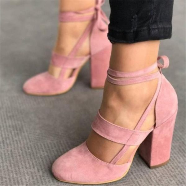 2021 spring fish mouth hollow roman sandals thick with a word with beaded high heels female summer female sandals, Black
2021 spring fish mouth hollow roman sandals thick with a word with beaded high heels female summer female sandals, Black
