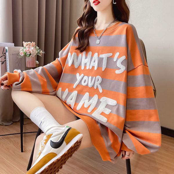 2021 autumn embroidered letter stripe thin sweater female student loose large long sleeve coat, Black
2021 autumn embroidered letter stripe thin sweater female student loose large long sleeve coat, Black