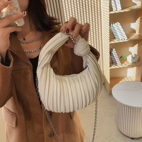 fashion trend personality pleated shoulder bags women's bag chain messenger shell handbag
fashion trend personality pleated shoulder bags women's bag chain messenger shell handbag