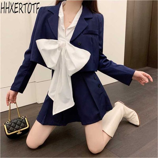 spring women's suit jacket long sleeve coat+ butterfly shirt + pleated skirt three-piece 210531, White
spring women's suit jacket long sleeve coat+ butterfly shirt + pleated skirt three-piece 210531, White