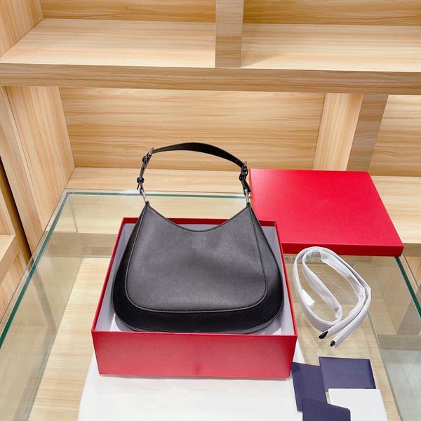 totes handbags shoulder bags designer luxury tote bag handbag artwork fashion brand genuine leather 2 colors size 32*20 cm with exquisite pa
totes handbags shoulder bags designer luxury tote bag handbag artwork fashion brand genuine leather 2 colors size 32*20 cm with exquisite pa