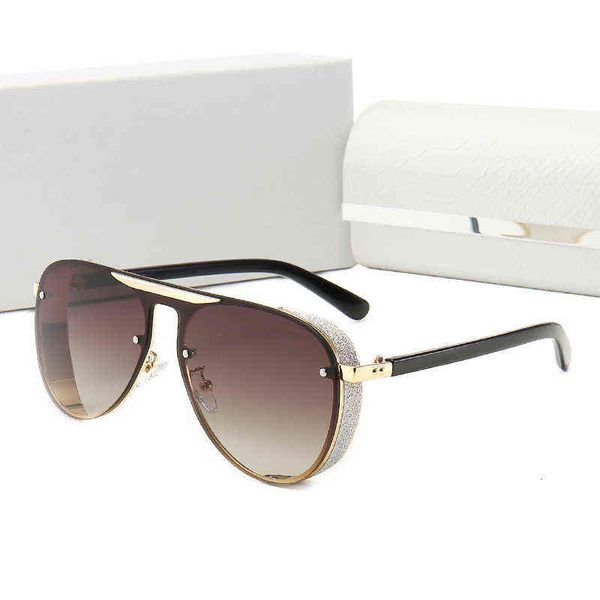 limted edition fashion sunglass men women metal vintage sunglass fashion style square framels uv 400 lens original box and case, White
limted edition fashion sunglass men women metal vintage sunglass fashion style square framels uv 400 lens original box and case, White