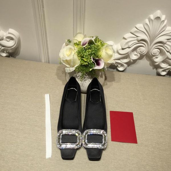 luxury classic 100% silk women's shoes selling shoes ladies heel new fashion women's large size 35-41, Black
luxury classic 100% silk women's shoes selling shoes ladies heel new fashion women's large size 35-41, Black
