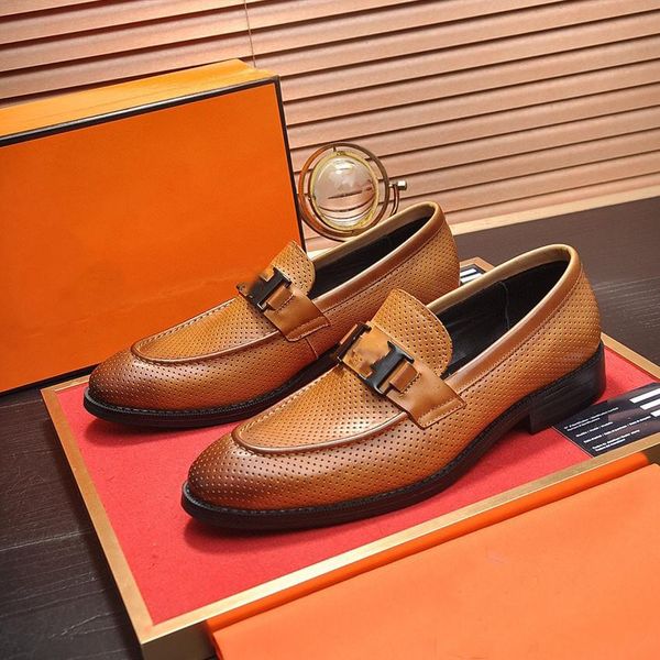a 2021 designer new man shoes 2021 spring leather fashion luxury dress shoes for men casual office oxford shoes, Black
a 2021 designer new man shoes 2021 spring leather fashion luxury dress shoes for men casual office oxford shoes, Black