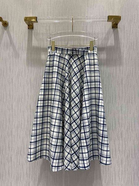 dress 21 spring and summer d family lattice high waist thin a-shaped skirt temperament fairy long casual durable female, White;black
dress 21 spring and summer d family lattice high waist thin a-shaped skirt temperament fairy long casual durable female, White;black