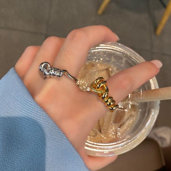wedding rings punk knotted adjustable for women men gold silver color open geometry finger ring hiphop party jewelry gift 2021 anillos, Slivery;golden
wedding rings punk knotted adjustable for women men gold silver color open geometry finger ring hiphop party jewelry gift 2021 anillos, Slivery;golden