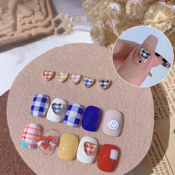 nail art decorations 2pcs japanese style plaid fabric love heart jewelry simple decoration, Silver;gold
nail art decorations 2pcs japanese style plaid fabric love heart jewelry simple decoration, Silver;gold