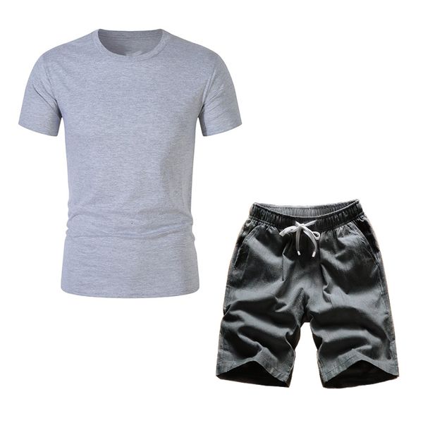 great goods demandcasual in sportswear summer men's fitness sports suit short-sleeved t-shirt + army green shorts 2 sets of 5 points, White;black
great goods demandcasual in sportswear summer men's fitness sports suit short-sleeved t-shirt + army green shorts 2 sets of 5 points, White;black