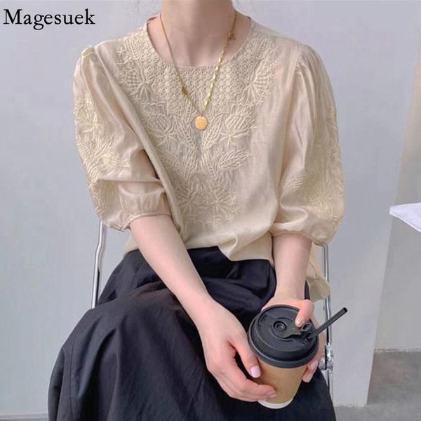 women's blouses & shirts o neck summer flowers chiffon fashion embroidered silk casual blouse bubble sleeve loose white blusas 15614
women's blouses & shirts o neck summer flowers chiffon fashion embroidered silk casual blouse bubble sleeve loose white blusas 15614