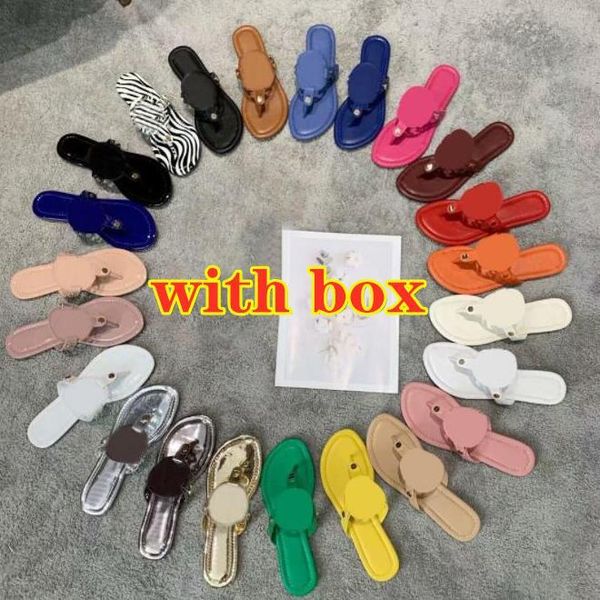 slippers (with box) designer women flat 2022 summer genuine leather flip flops home sandals 34-43, Black
slippers (with box) designer women flat 2022 summer genuine leather flip flops home sandals 34-43, Black