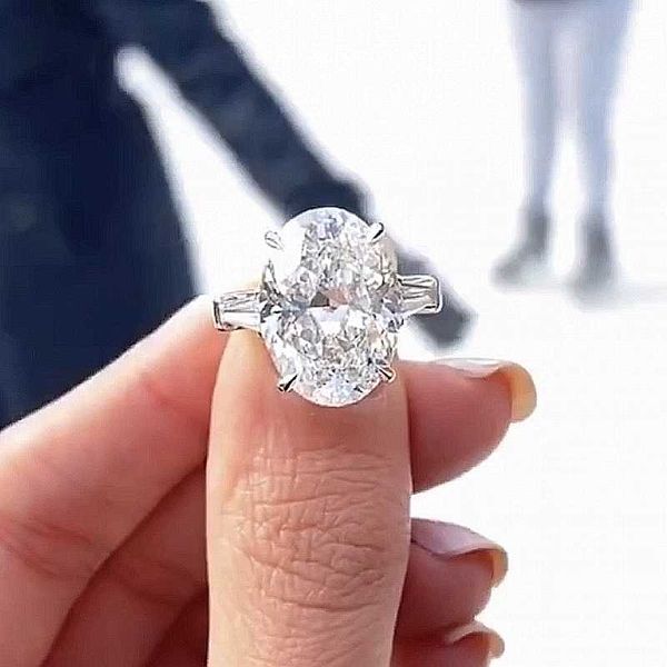 cluster rings luxury 100% 925 sterling silver oval cut 4ct simulated diamond wedding engagement cocktail women eight styles fine jewelry, Golden;silver
cluster rings luxury 100% 925 sterling silver oval cut 4ct simulated diamond wedding engagement cocktail women eight styles fine jewelry, Golden;silver