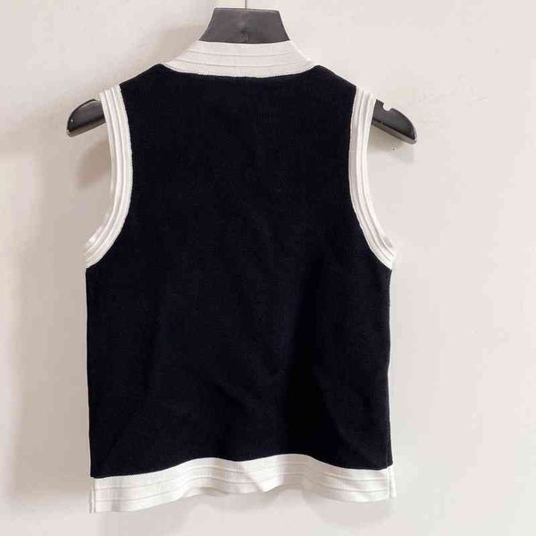 Women's Sweaters Summer Women S Knitting Vest Sweater for Woman Girls Vintage Sleeveless Side Vents Female Clothes High Quality-2 CE8M, White;black
Women's Sweaters Summer Women S Knitting Vest Sweater for Woman Girls Vintage Sleeveless Side Vents Female Clothes High Quality-2 CE8M, White;black