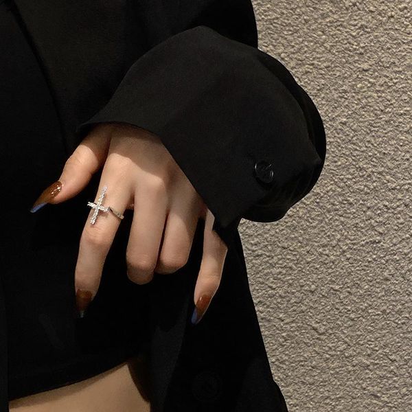 wedding rings jewelry vintage designer cool cross female fashion trend finger design zircon women ring for girls, Slivery;golden
wedding rings jewelry vintage designer cool cross female fashion trend finger design zircon women ring for girls, Slivery;golden