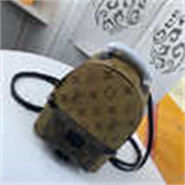 backpacks luxury aie#41562 explosive old flower color matching mini brand fashion women shows oxidized leather business totes messenger bags
backpacks luxury aie#41562 explosive old flower color matching mini brand fashion women shows oxidized leather business totes messenger bags