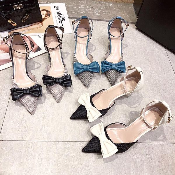 pointed toe shallow mouth thin heeled bowknot single shoes women hollow 2021 autumn and winter autumn new fashion high heels, Black
pointed toe shallow mouth thin heeled bowknot single shoes women hollow 2021 autumn and winter autumn new fashion high heels, Black