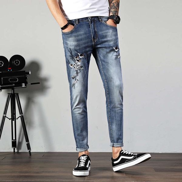 spring and summer slim small straight tube 9-point jeans men's brand embroidery stretch fashion handsome embroidered pants menwinter, Blue
spring and summer slim small straight tube 9-point jeans men's brand embroidery stretch fashion handsome embroidered pants menwinter, Blue