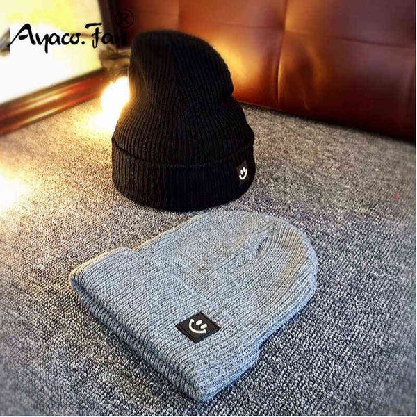 cute smile crochet knit cap beanie 2019 autumn new solid warm skullies beanies caps female knitted hat ladies girls winter hats y21111, Blue;gray
cute smile crochet knit cap beanie 2019 autumn new solid warm skullies beanies caps female knitted hat ladies girls winter hats y21111, Blue;gray