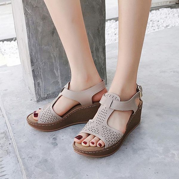 dress shoes corporis 2021 summer sandals women buckle high heels ladies elegant platform wedges mother, Black
dress shoes corporis 2021 summer sandals women buckle high heels ladies elegant platform wedges mother, Black