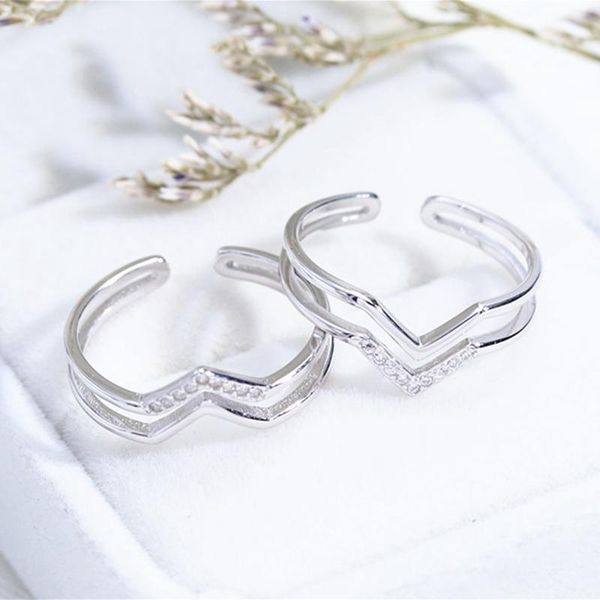cluster rings 2pcs/lot " fake one penalty ten 925 sterling silver zircon double v design geometric line women opening ring simple jewel, Golden;silver
cluster rings 2pcs/lot " fake one penalty ten 925 sterling silver zircon double v design geometric line women opening ring simple jewel, Golden;silver
