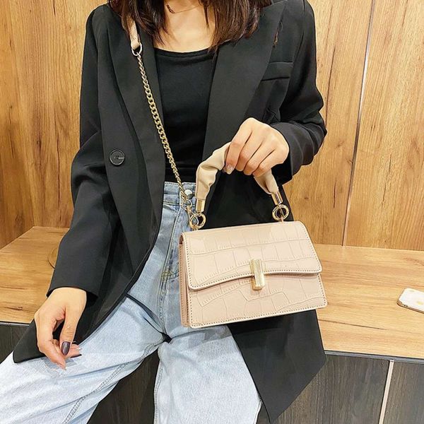 hbp luxury designeradvanced crocodile single shoulder versatile solid color messenger small square 2020 personalized fashion bag
hbp luxury designeradvanced crocodile single shoulder versatile solid color messenger small square 2020 personalized fashion bag