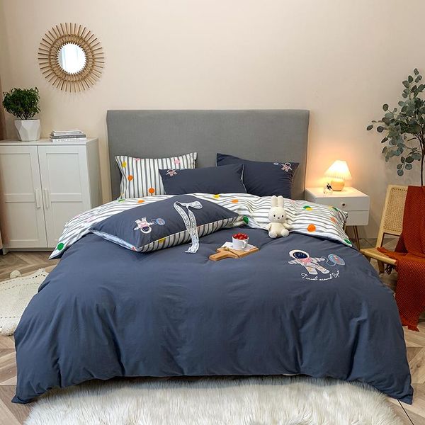 bedding sets luxury white washed cotton princess girl set floral embroidery duvet cover flat/fitted sheet pillowcases home textiles
bedding sets luxury white washed cotton princess girl set floral embroidery duvet cover flat/fitted sheet pillowcases home textiles