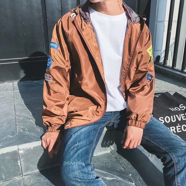 2021bf hooded men's korean autumn loose baseball student casual cool jacket fashion, Black;brown
2021bf hooded men's korean autumn loose baseball student casual cool jacket fashion, Black;brown