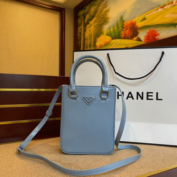 handbag women luxurys designers bags 2021 purses zhouzhoubao123 wallet purse crossbody bag totes factory spring and summer tria
handbag women luxurys designers bags 2021 purses zhouzhoubao123 wallet purse crossbody bag totes factory spring and summer tria