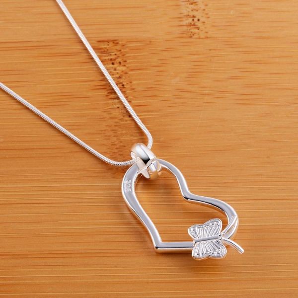 chains beautiful fashion silver jewelry pendant female big love butterfly necklace clavicle chain simple
chains beautiful fashion silver jewelry pendant female big love butterfly necklace clavicle chain simple