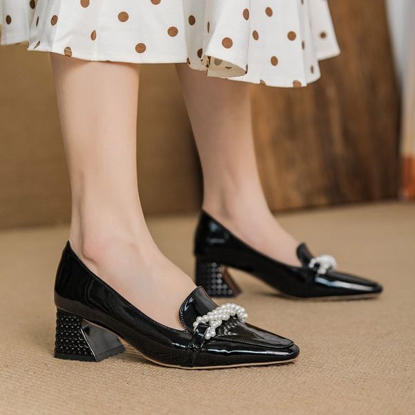 spring autumn ol office lady shoes women patent leather dress shoes pointed toe pearls pumps square heel boat shoes ladies 8999ndress, Black
spring autumn ol office lady shoes women patent leather dress shoes pointed toe pearls pumps square heel boat shoes ladies 8999ndress, Black