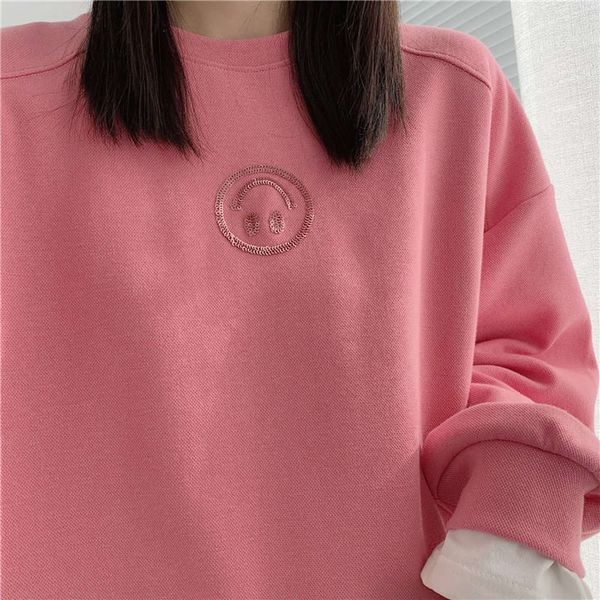 spring new large korean dongdamen pearl ground cotton sequin smile face round neck fake 2-piece sweater girl, Black
spring new large korean dongdamen pearl ground cotton sequin smile face round neck fake 2-piece sweater girl, Black
