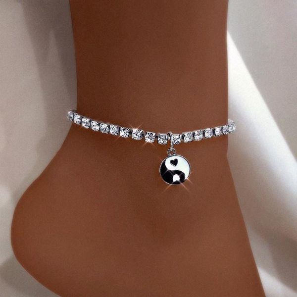 anklets fashion enamel flower yin yang anklet for women crystal tennis chain foot iced out leg beach bracelet jewelry gift, Red;blue
anklets fashion enamel flower yin yang anklet for women crystal tennis chain foot iced out leg beach bracelet jewelry gift, Red;blue