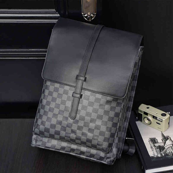 handbag checked backpack trend leather men's bag leisure flip schoolbag computer fashion, Black;red
handbag checked backpack trend leather men's bag leisure flip schoolbag computer fashion, Black;red