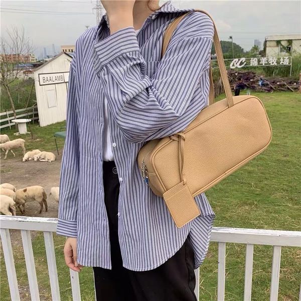 cross body japanese and korean style female bag pillow large capacity shoulder purses handbags luxury designer
cross body japanese and korean style female bag pillow large capacity shoulder purses handbags luxury designer