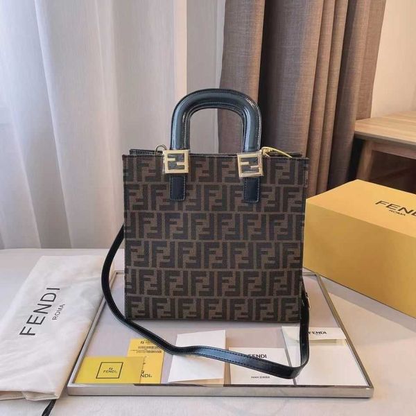 hanghhangbag women s mini luxurys designers bags 2021 designer womens handbags purses crossbody bag wallet handbag louisbags_18 the is comin
hanghhangbag women s mini luxurys designers bags 2021 designer womens handbags purses crossbody bag wallet handbag louisbags_18 the is comin